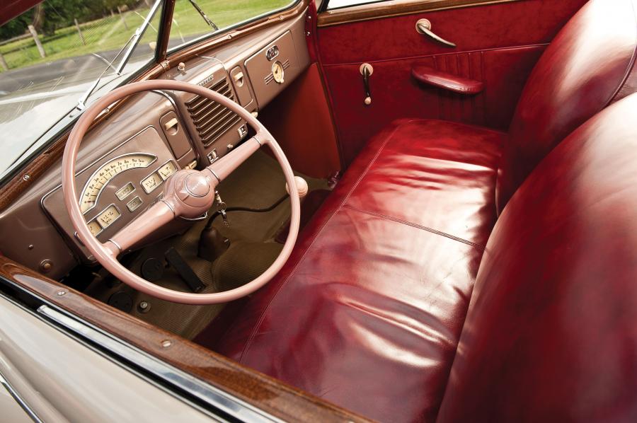  Mercury Eight Convertible 1939 года  (фото 7 из 31)